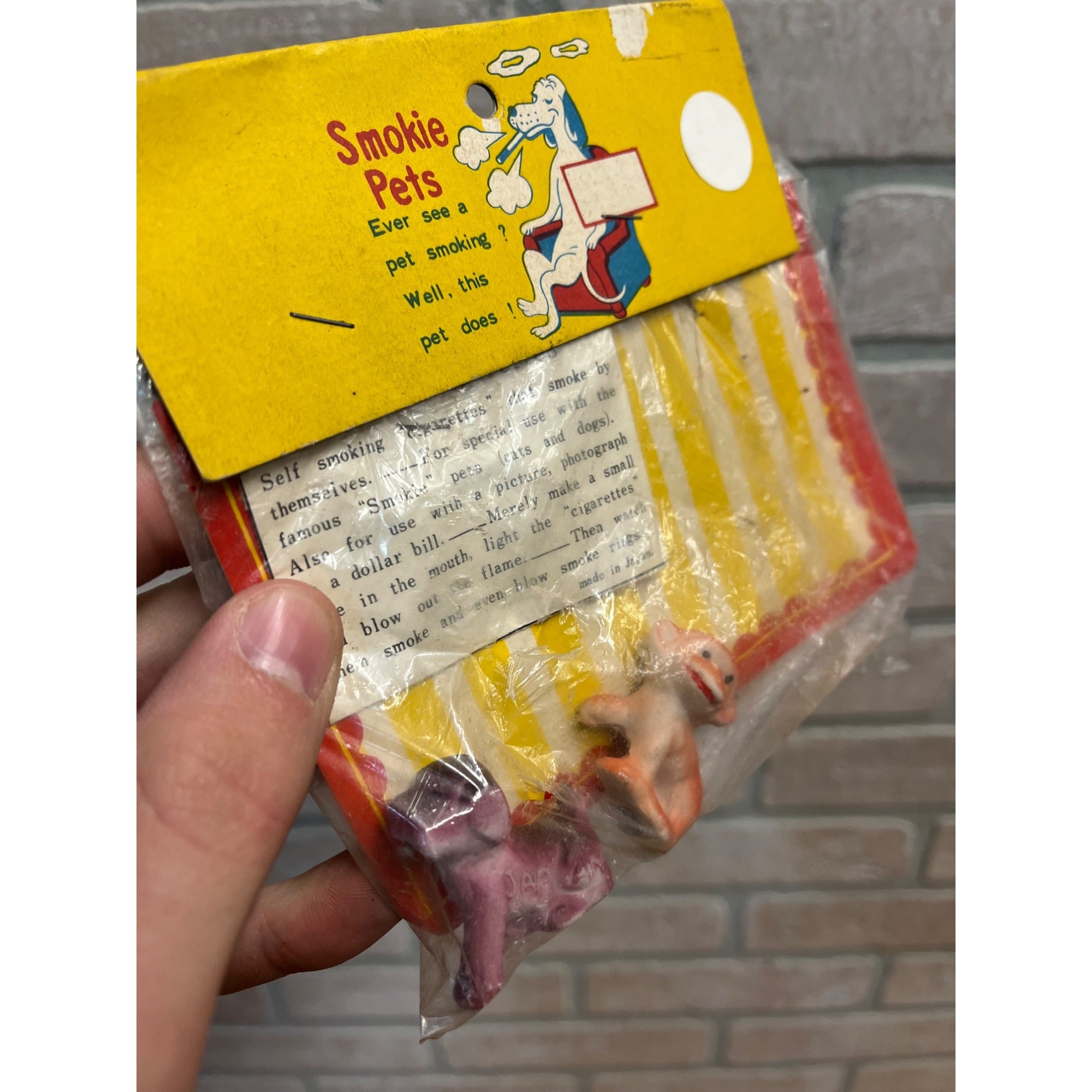 Vintage SMOKIE PETS 1950s Rack Pack Toy Made In Japan Dime Store Novelty Gag