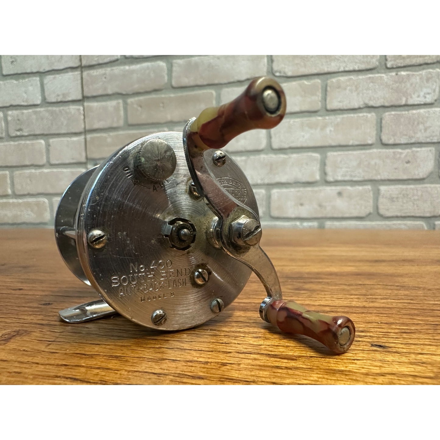 Vintage South Bend Fishing Anti-Backlash Casting Reel No. 400 Bakelite Handles