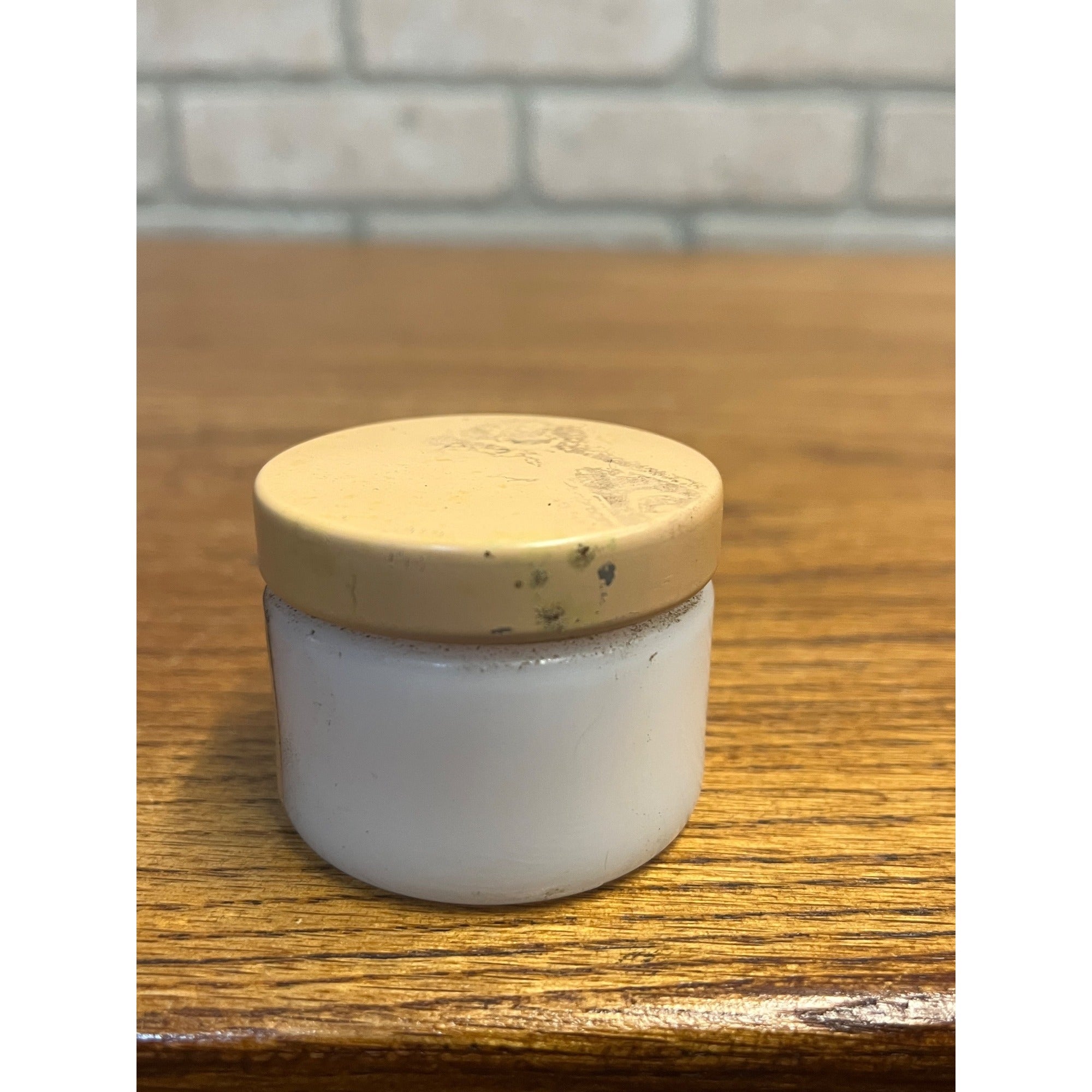 Vintage 1940s Edna Wallace Hopper's Facial Cream Milk Glass Jar w/ Contents
