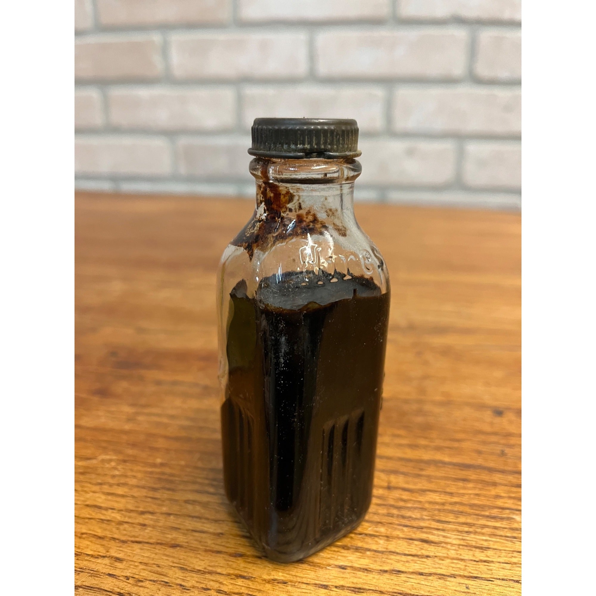 Vintage Hires Root Beer Household Extract Bottle W/ Instructions & Partial Box