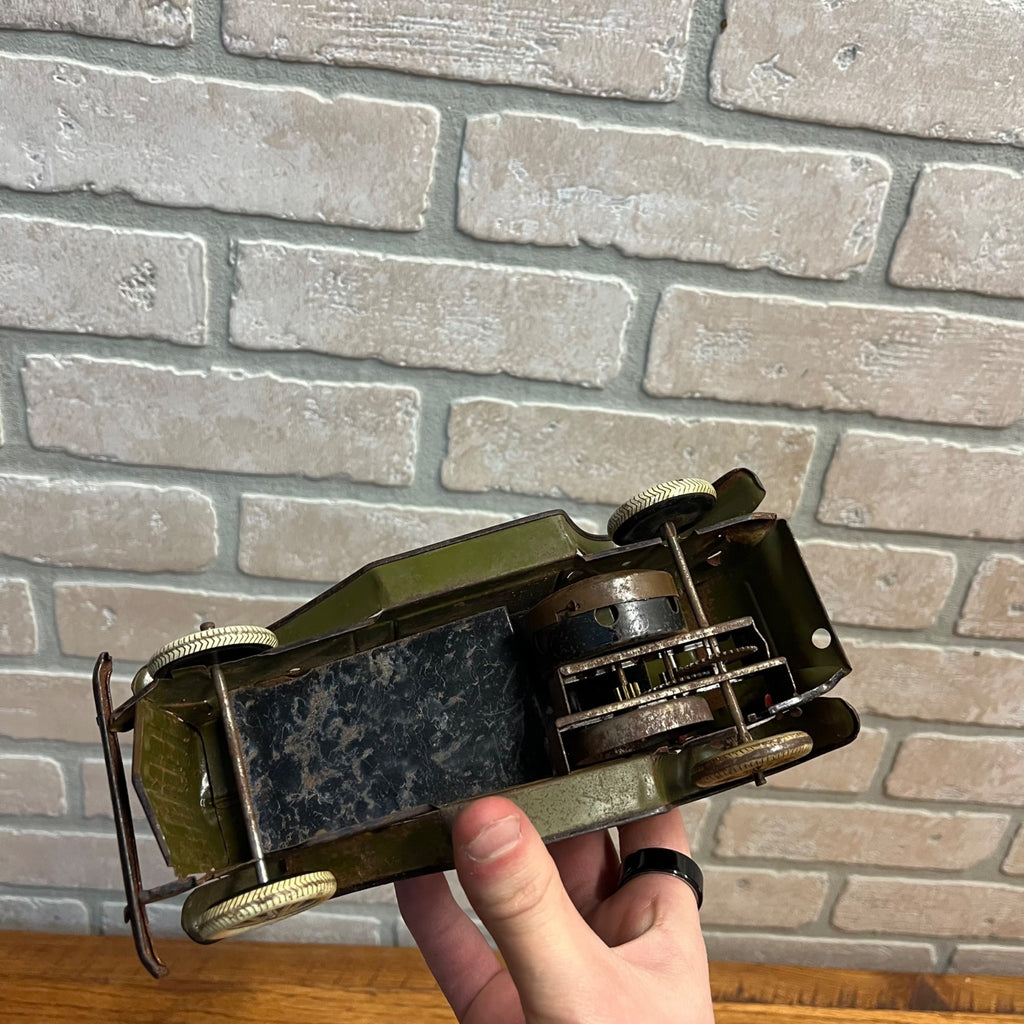 Vintage 1930s Louis Marx Fire Chief Coupe Siren Friction Car Toy