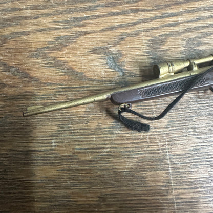 Vintage 1964 GI Joe Adventure Team Brown Stock Gold Scope Rifle w/ Strap 5.75"