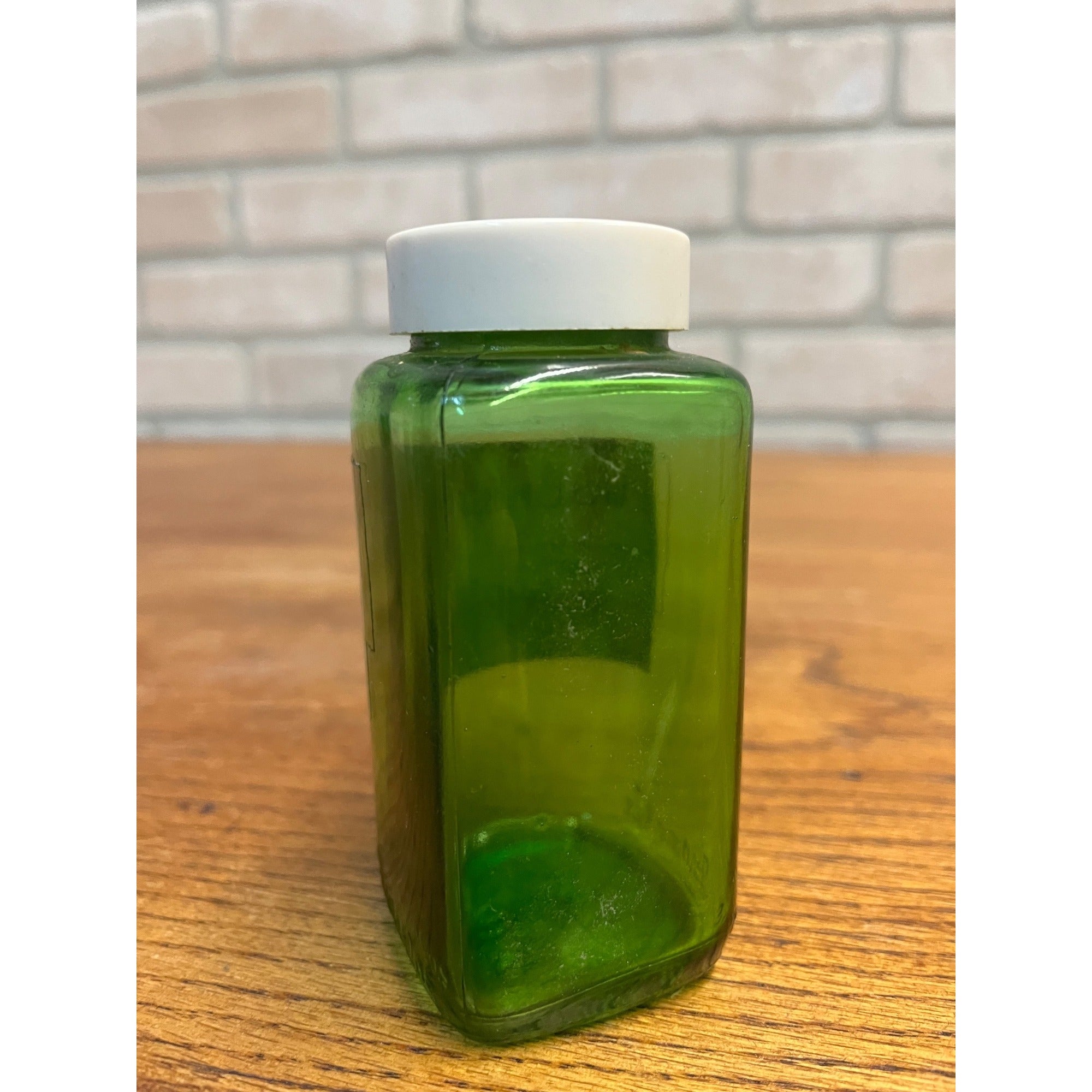 Vintage St. Croix Drug Co Green Apothecary Glass Jar Label Stillwater Minnesota