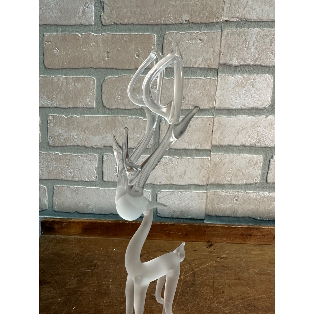 Vintage Silvestri Frosted Christmas Reindeer Art Crystal Glass 9.5" Tall