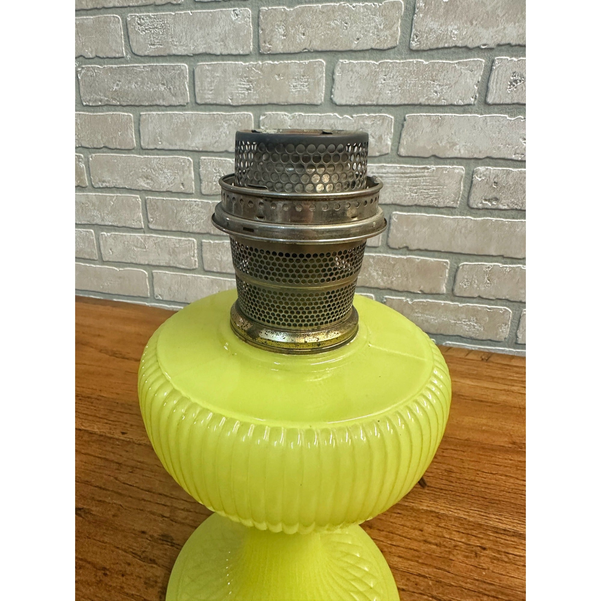 RARE Aladdin Yellow Moonstone Vertique Lamp Uranium Glows- Converted