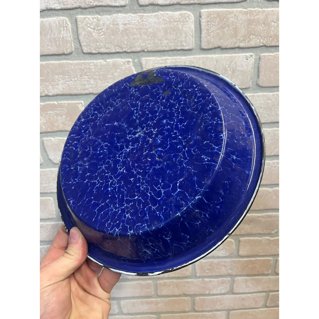 Antique Primitive Cobalt and White Swirl Enamel Graniteware Round Pie Pan/ Baking Dish/ Farmhouse Decor