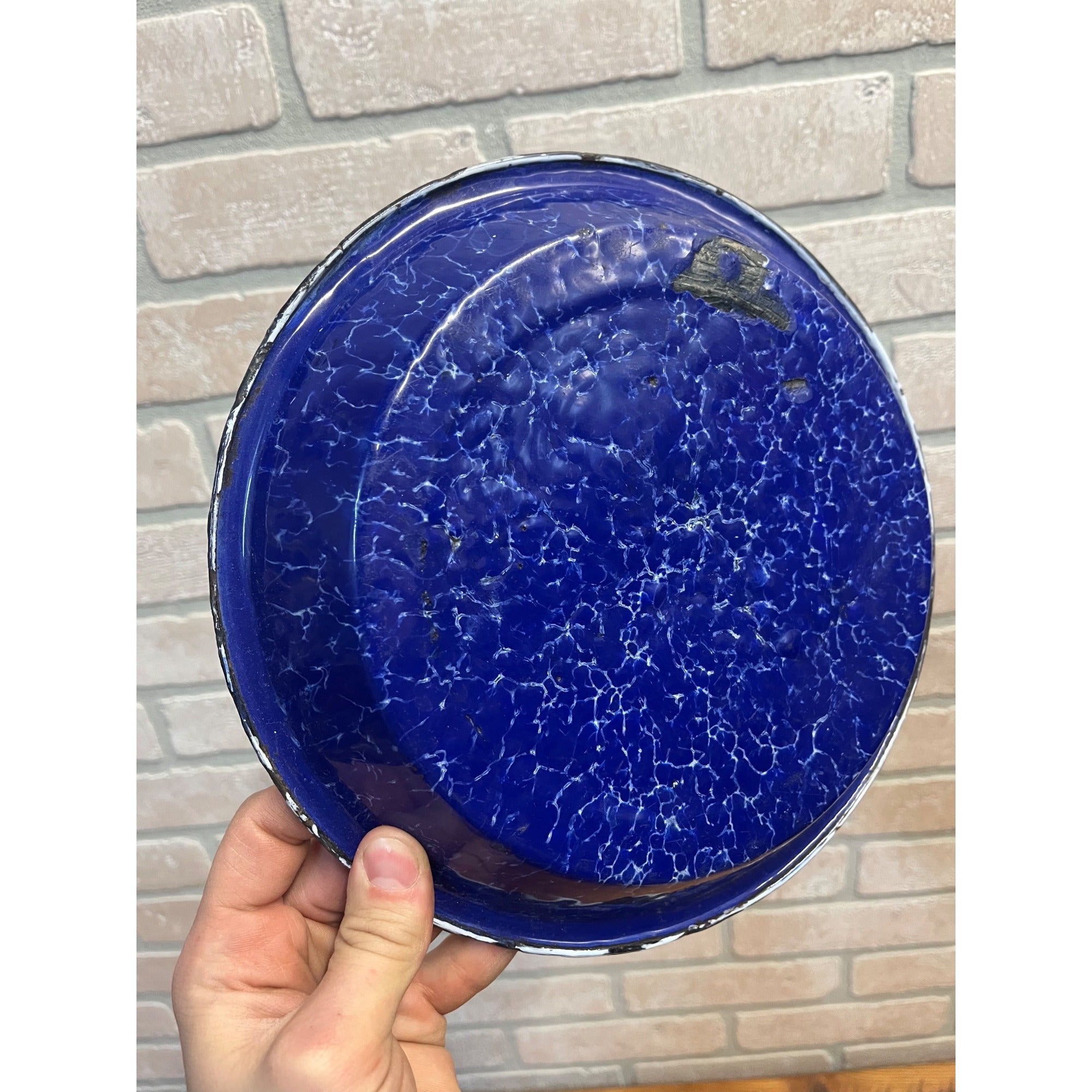 Antique Primitive Cobalt and White Swirl Enamel Graniteware Round Pie Pan/ Baking Dish/ Farmhouse Decor