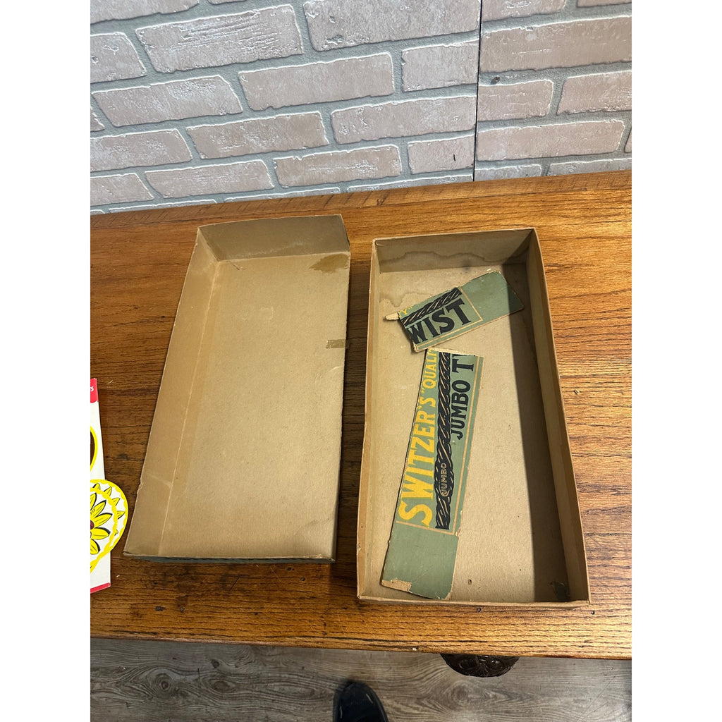 Rare BIG Early 1900s SWITZERS JUMBO TWIST LICORICE RETAIL STORE BOX St Louis MO