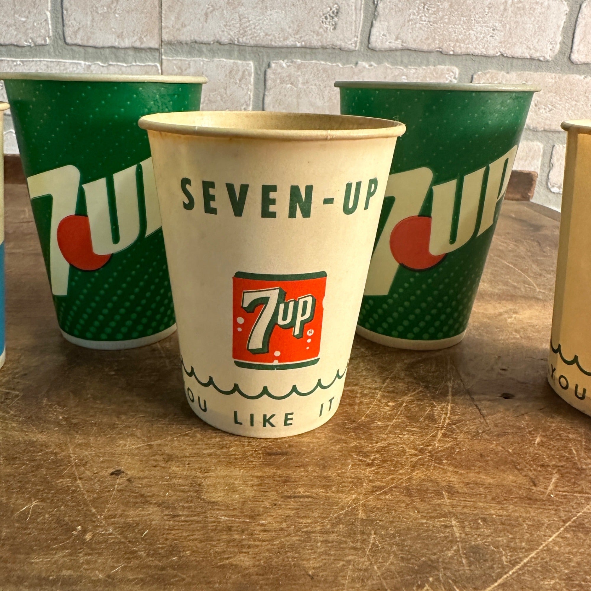 (6) Vintage 7up Paper Wax Sample Cups Soda It Likes You Retro