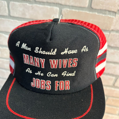 RED THREE STRIPE MAN HAS MANY WIVES FUNNY RETRO SNAPBACK HAT