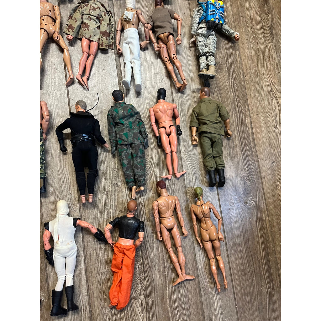 Vintage HUGE LOT (30) G.I. Joe 12" Action Figures Army Military - Used