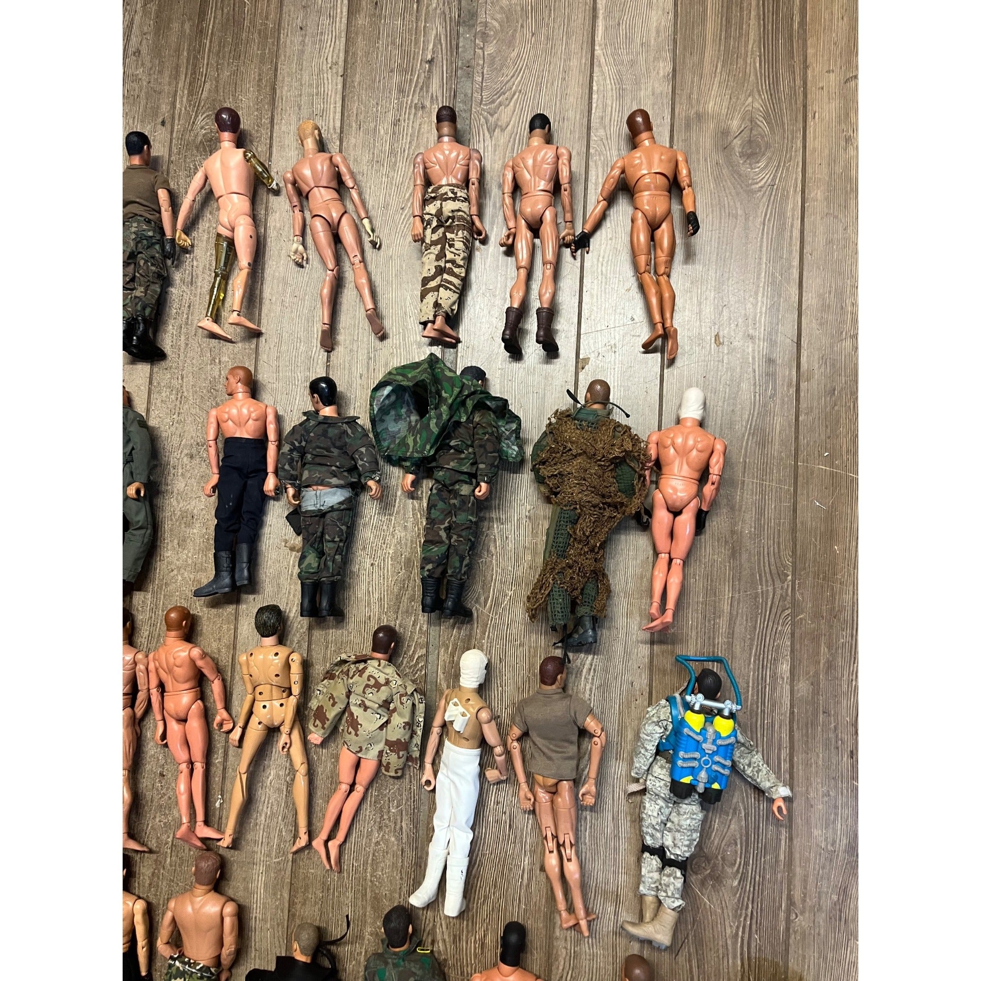 Vintage HUGE LOT (30) G.I. Joe 12" Action Figures Army Military - Used
