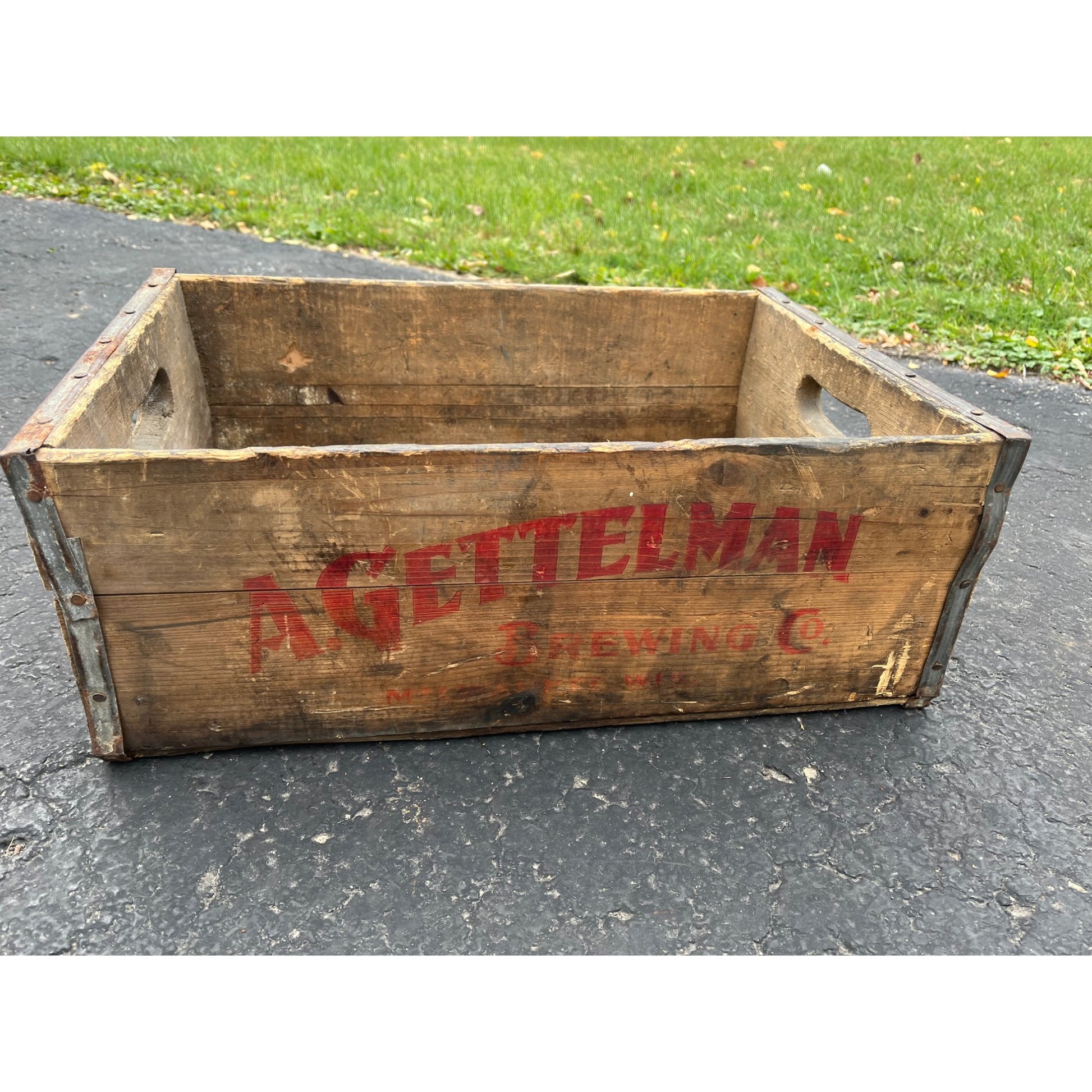 Vintage A. Gettelman Brewing Co. Milwaukee WI Wooden Beer Crate Bottle Case