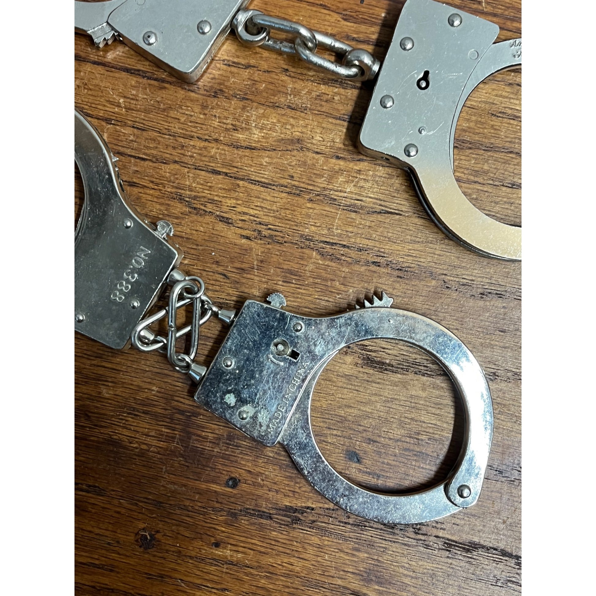 Vintage American Handcuff Co. Handcuffs with Key – Fond Du Lac, Wis.