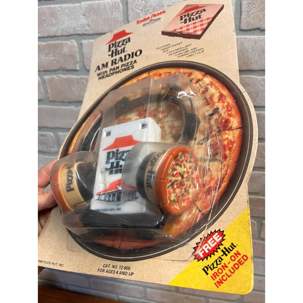 Vintage 1986 Pizza-Hut AM Transistor Radio with Headset - In Package