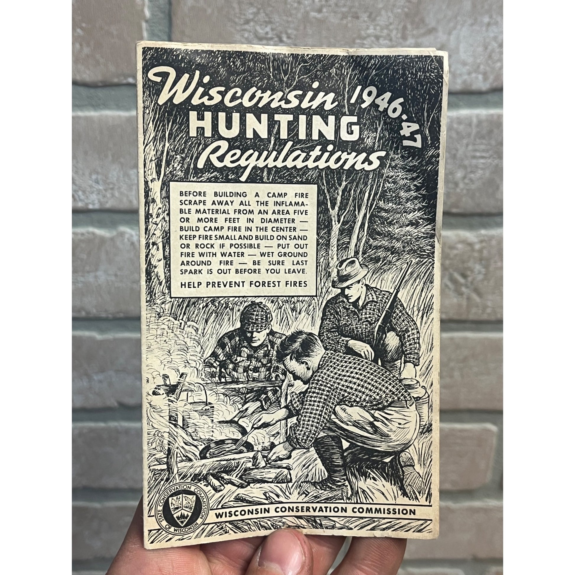 Vintage Wisconsin 1946-1947 Hunting & Trapping Laws Regulations Booklet Guide