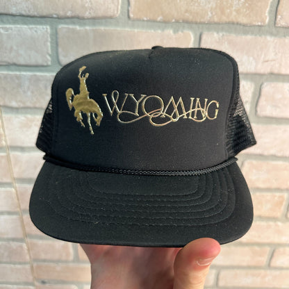 WYOMING COWBOY BLACK BRONCO TRUCKER HAT FOAM MESH VINTAGE SNAPBACK UNIVERSITY