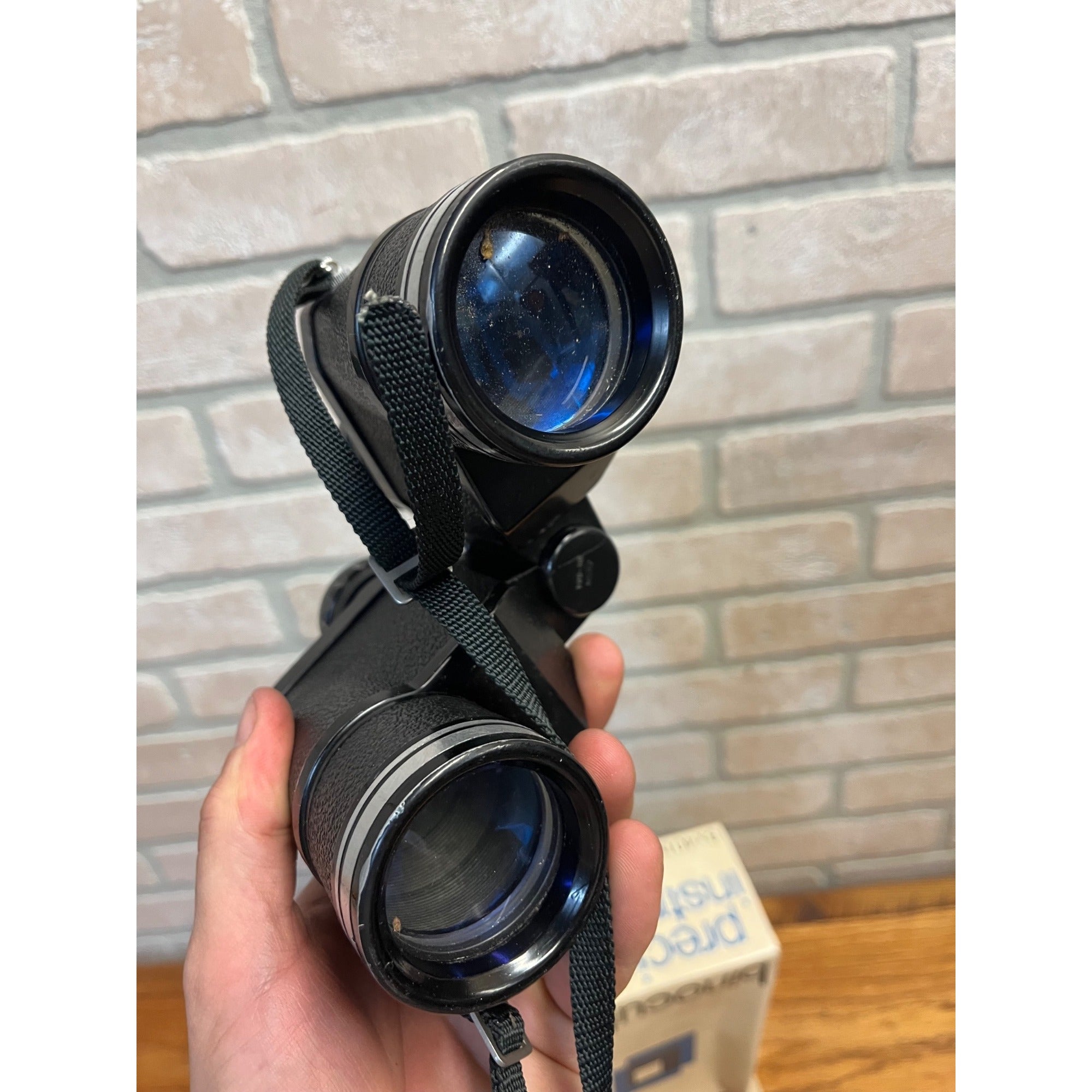 Binoculars Belle & Howell 8x40 Extra Wide Field Ultra Violet Fully Coated Lenses