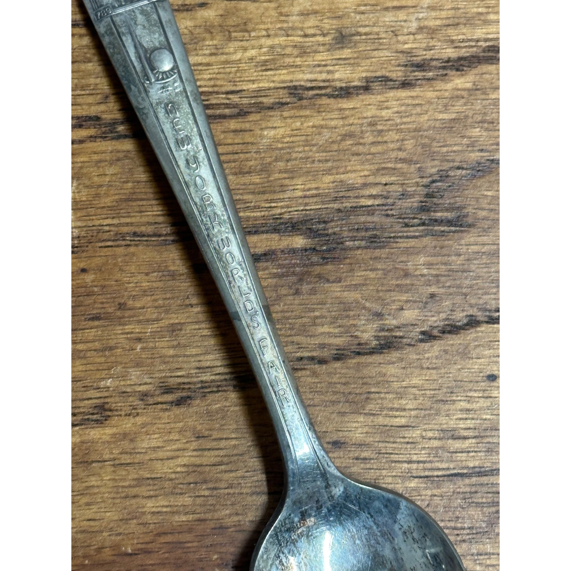 Vintage 1939 New York Worlds Fair Deerfield Sliverplate Spoon Silver Plated