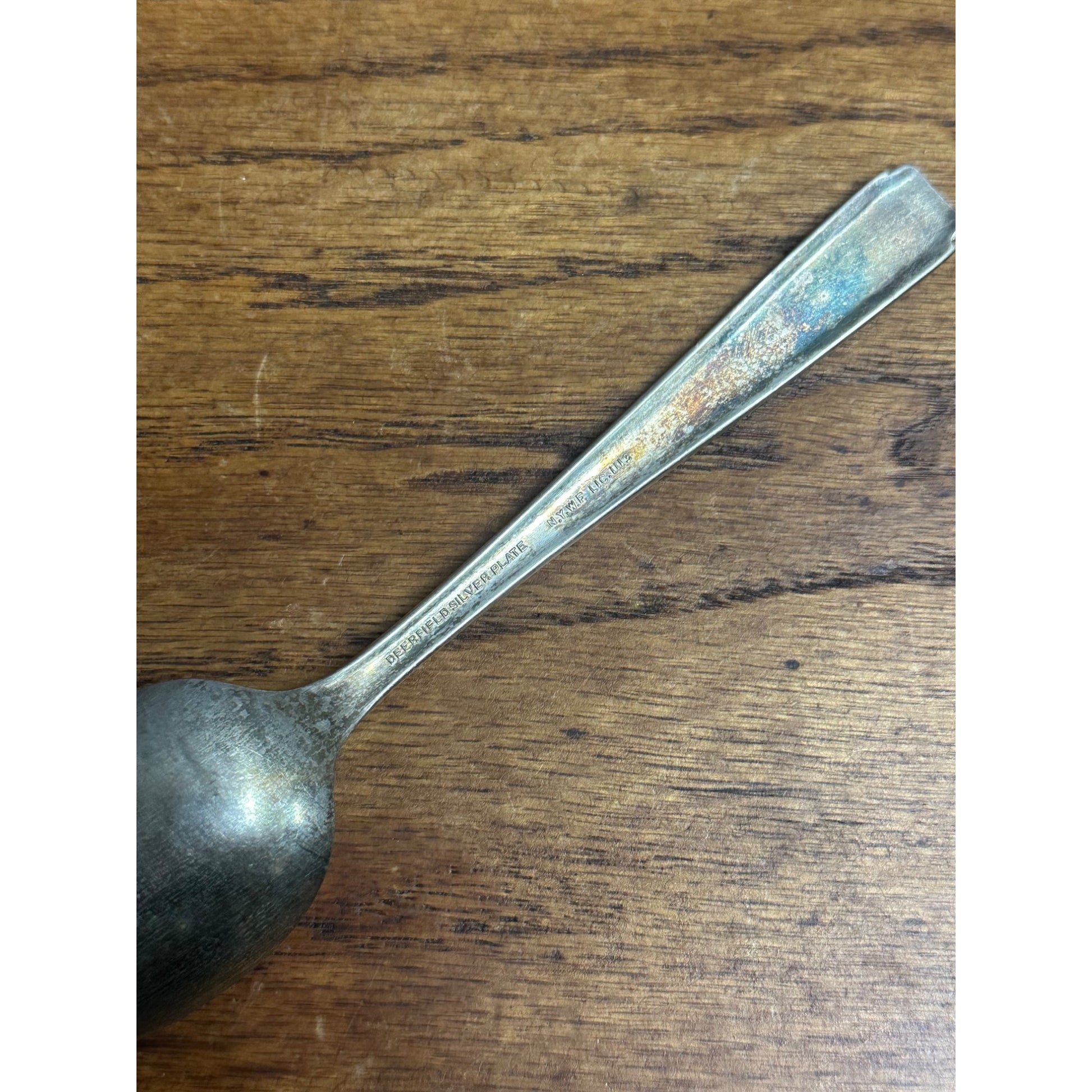 Vintage 1939 New York Worlds Fair Deerfield Sliverplate Spoon Silver Plated