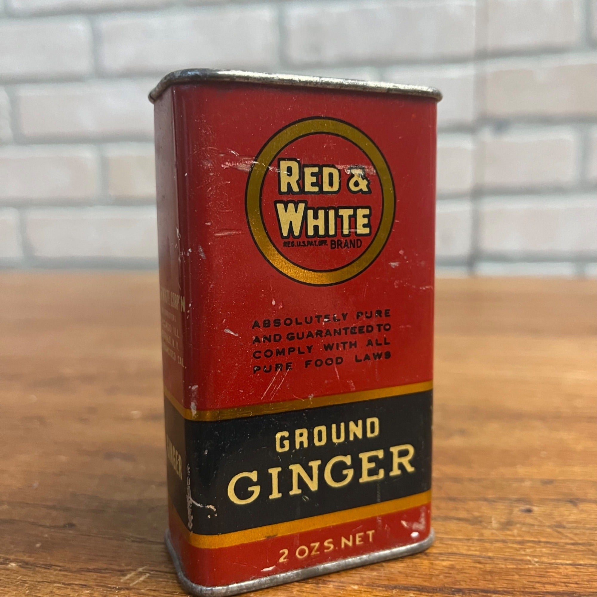 Vintage Red & White Ginger Chicago Buffalo NY Spice Tin Kitchen
