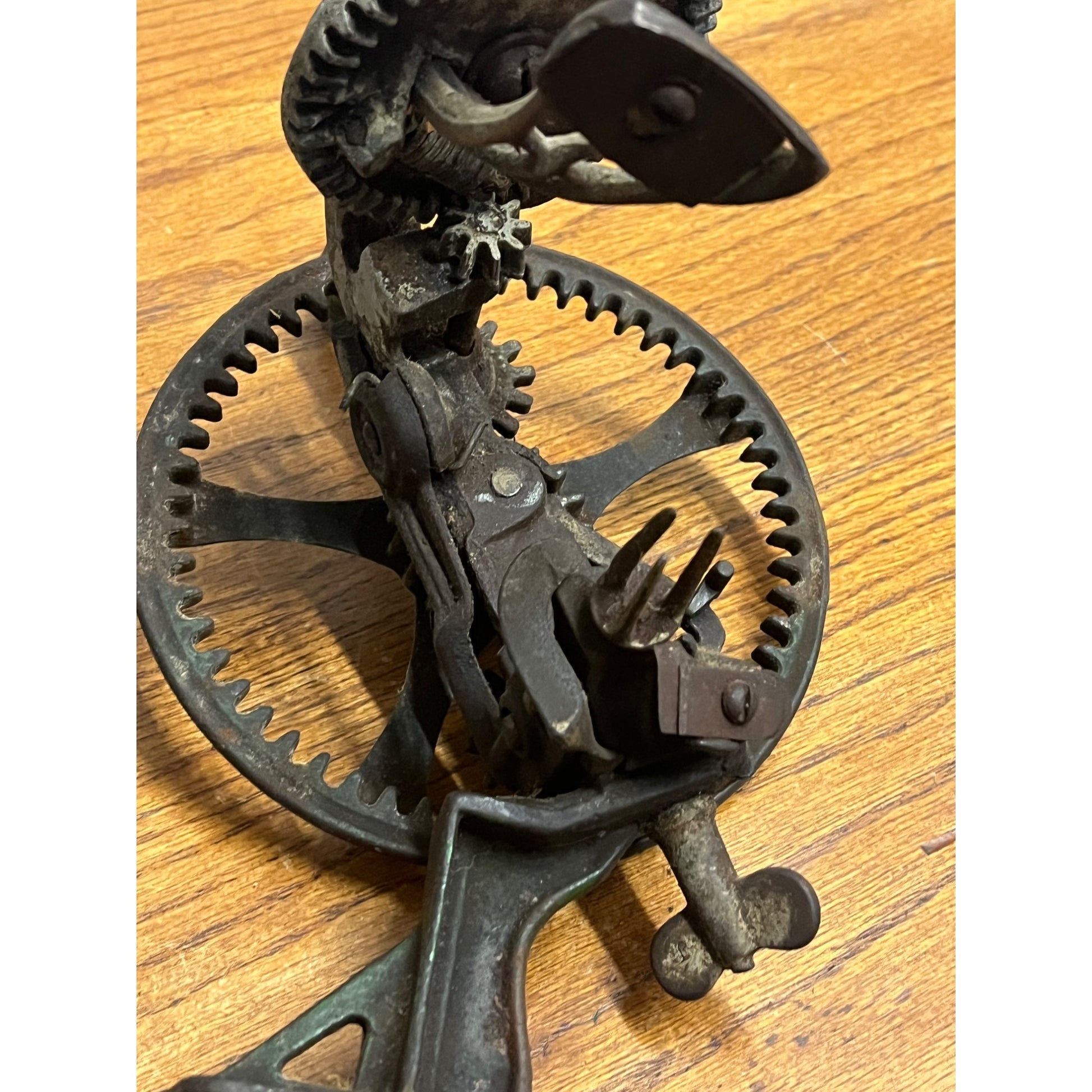 Antique Cast Iron Apple Peeler Primitive Kitchen Tool Table Mount Hand Crank