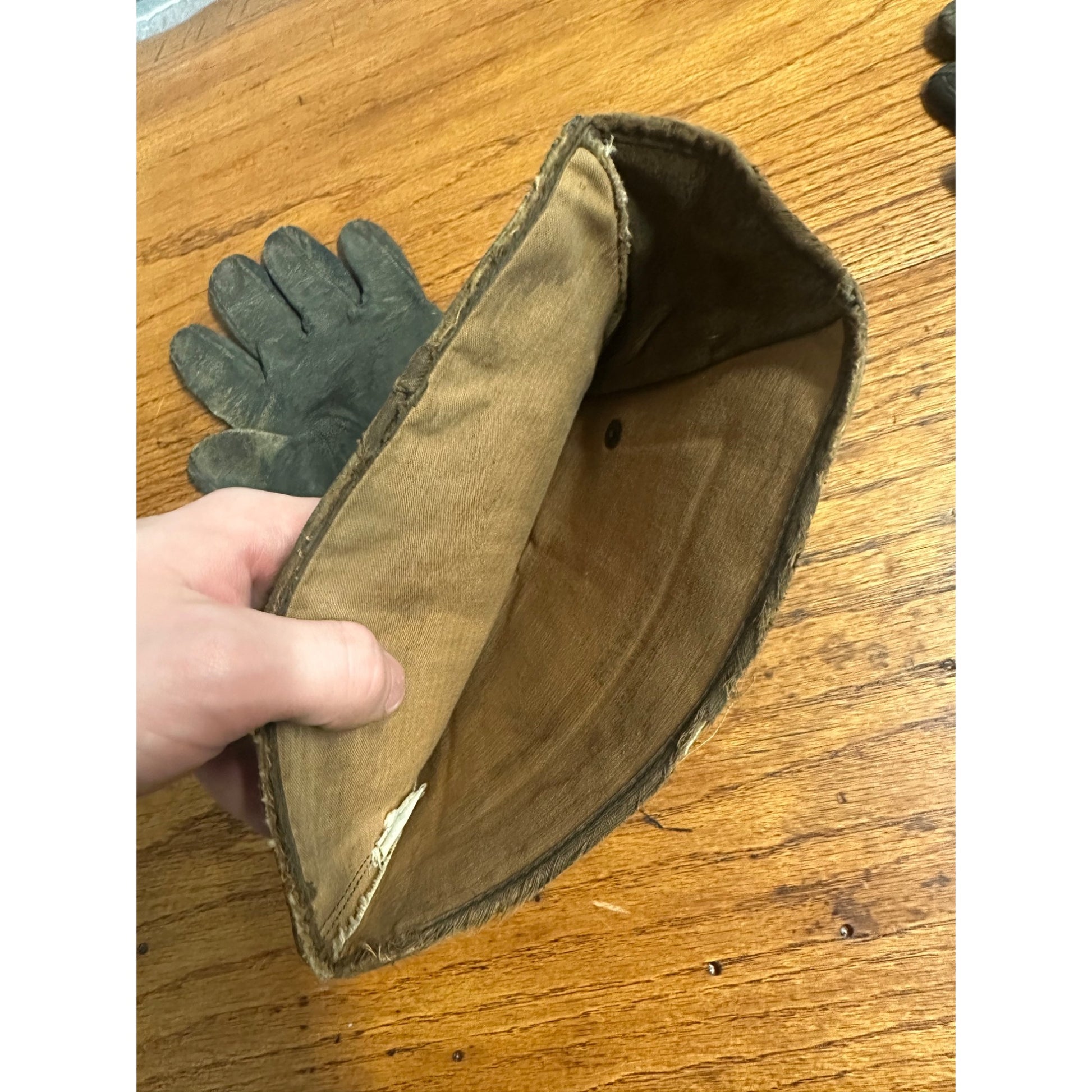 Vintage 1910s Hansen Co. Milwaukee Leather Motorcycle Gloves w/ Gauntlet Cuffs
