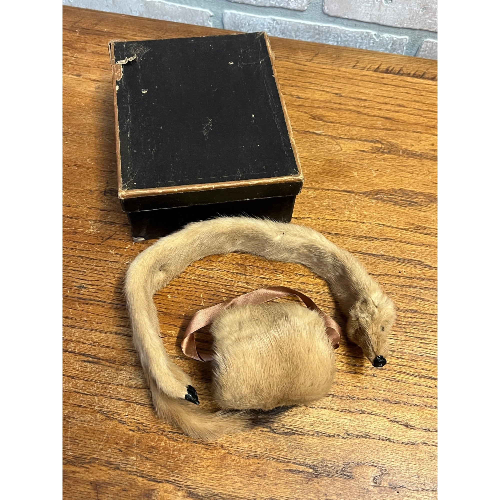 Antique Victorian Edwardian Child’s Fur Mink Muff Hand Warmer & Collar w/ Box