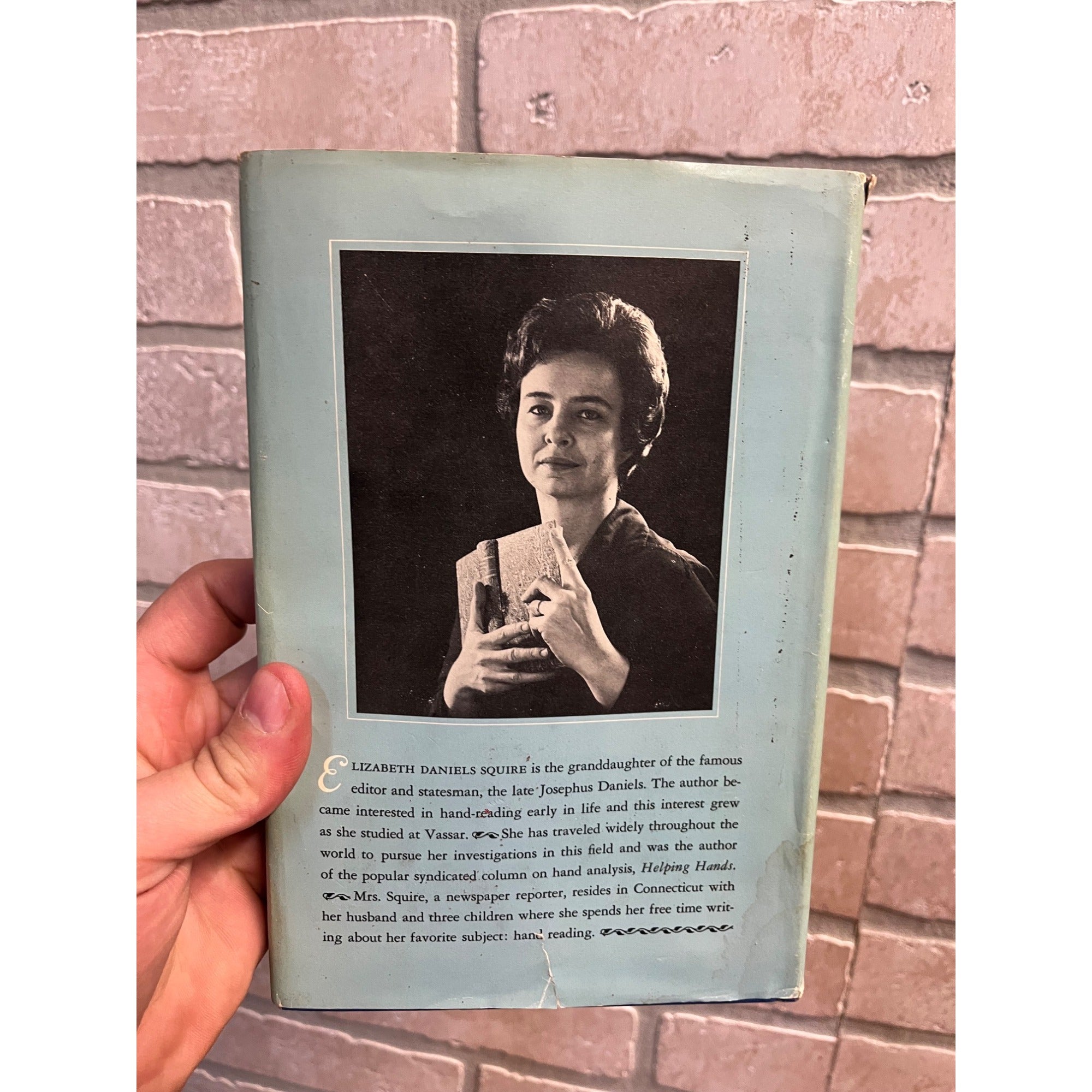 The New Fortune in Your Hand by Elizabeth Daniels Squire (1960) Hardcover Book