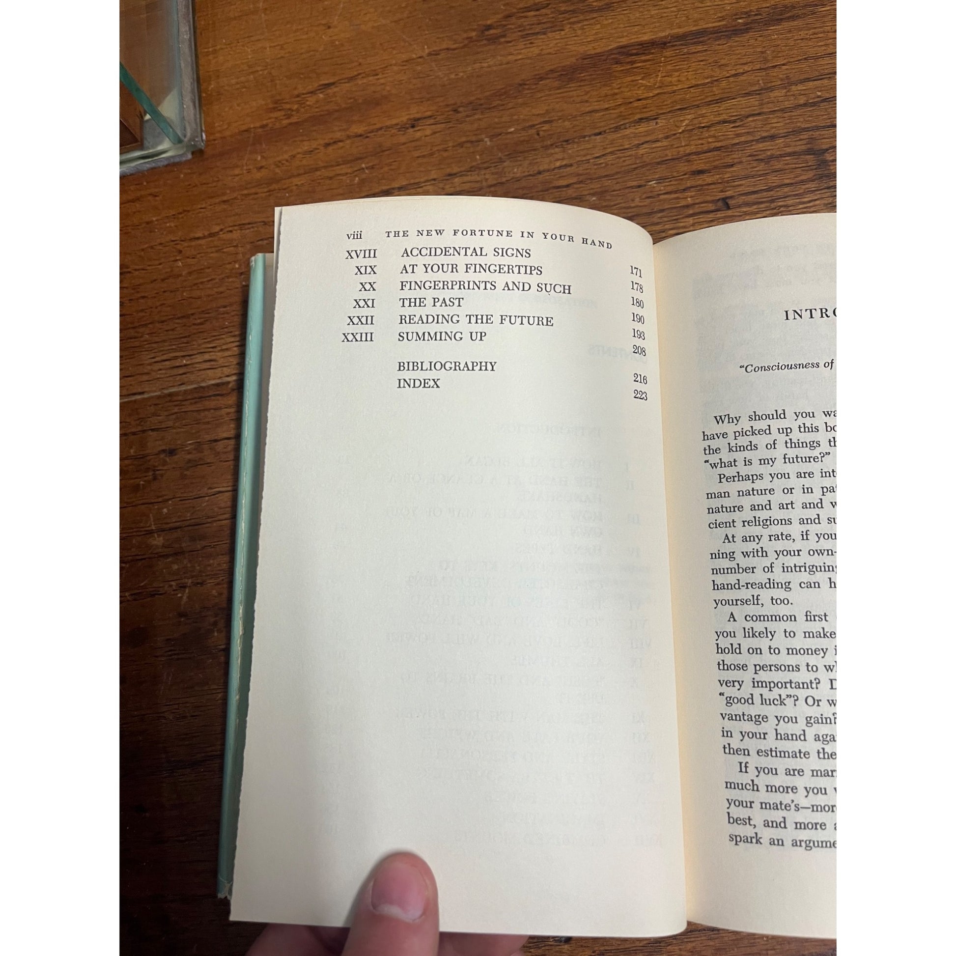 The New Fortune in Your Hand by Elizabeth Daniels Squire (1960) Hardcover Book