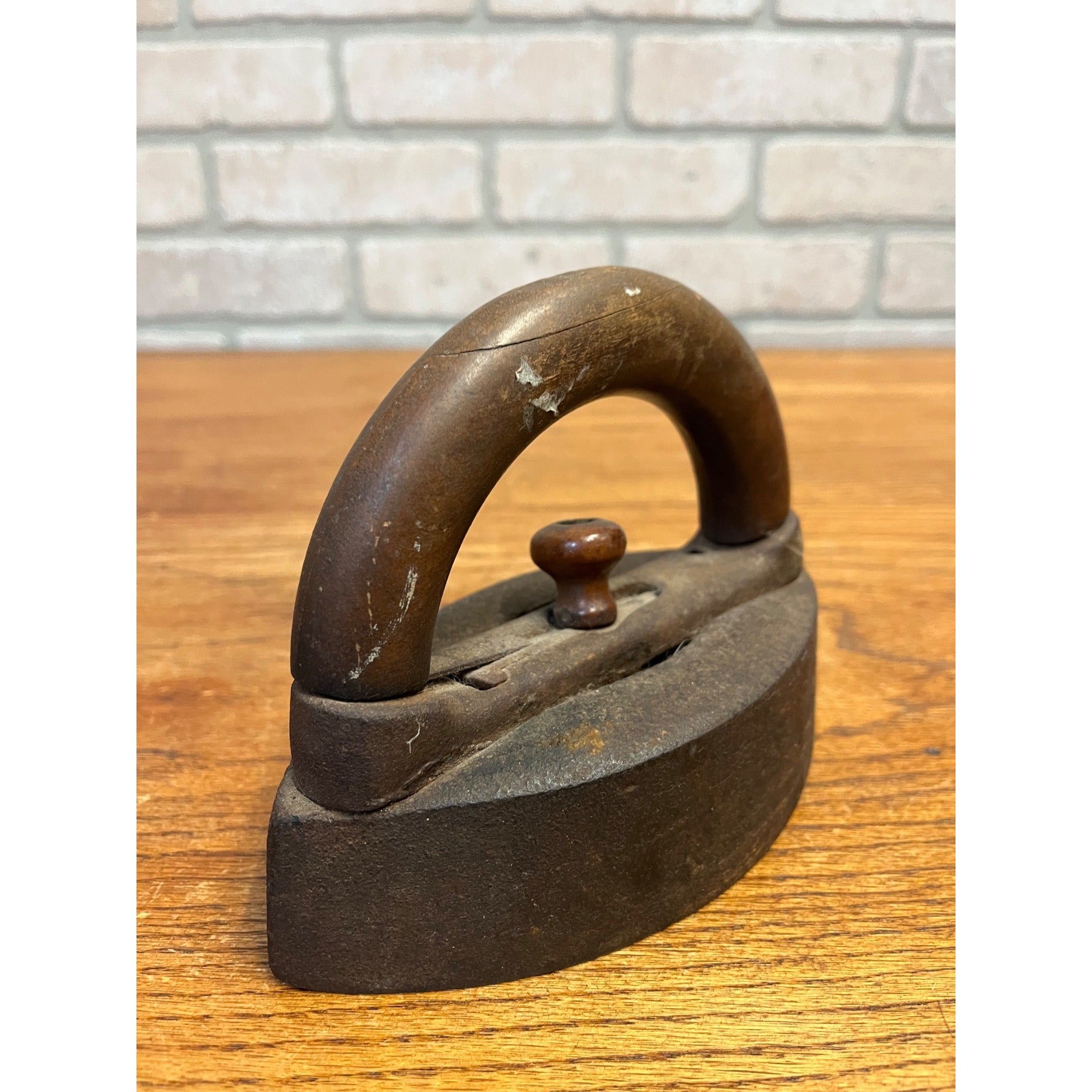 Vintage Primitive Sad Iron Flat Iron Antique Cast Iron Farmhouse Country Rustic Decor