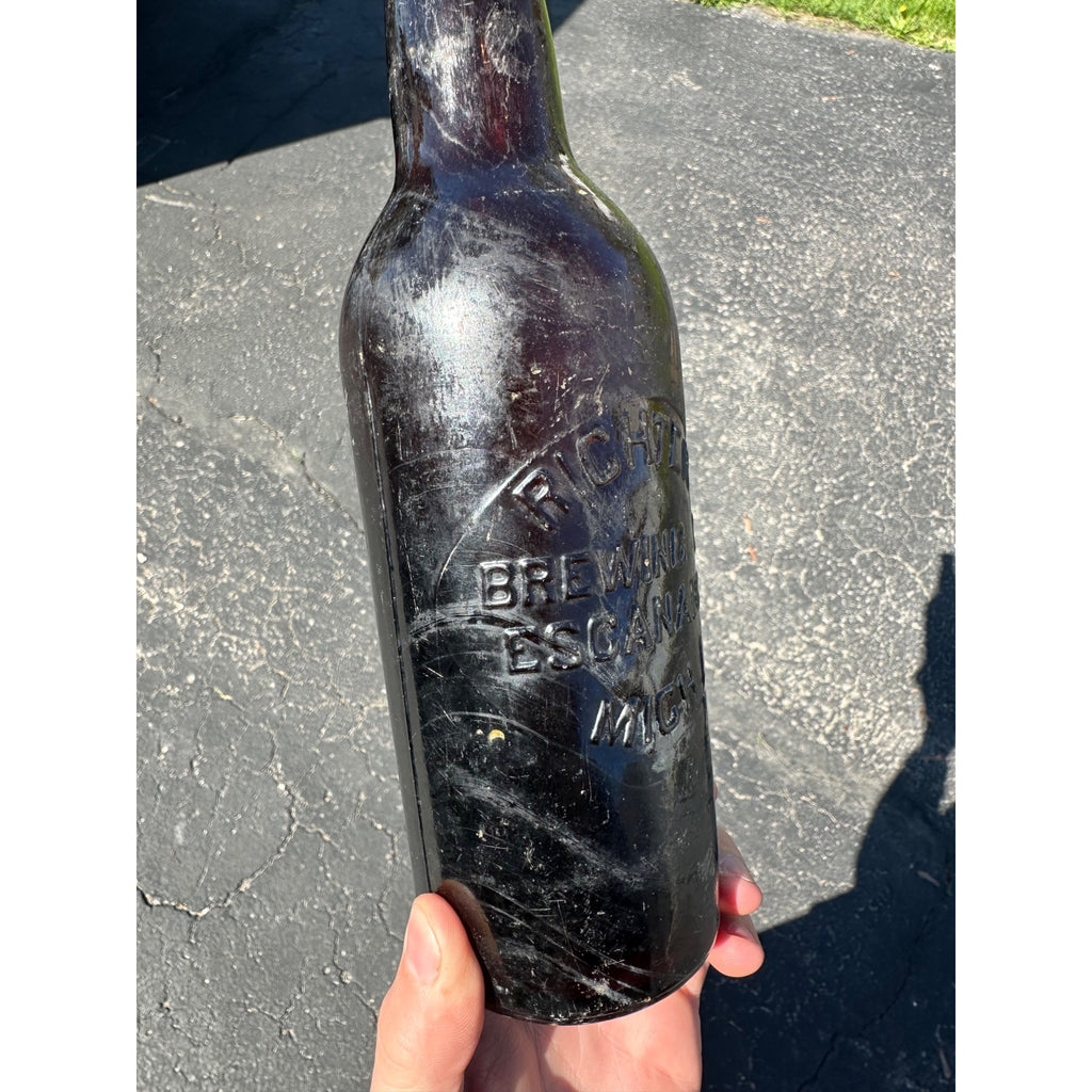 Pre-Prohibition Richter Brewing Co. Amber Escanaba Michigan Beer Bottle Blob