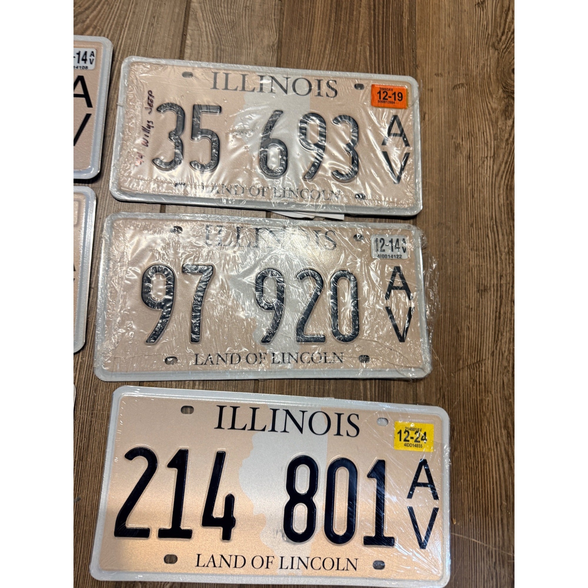 Vintage Huge Lot (27) State Silhouette Illinois License Plates 2010s Land of Lincoln