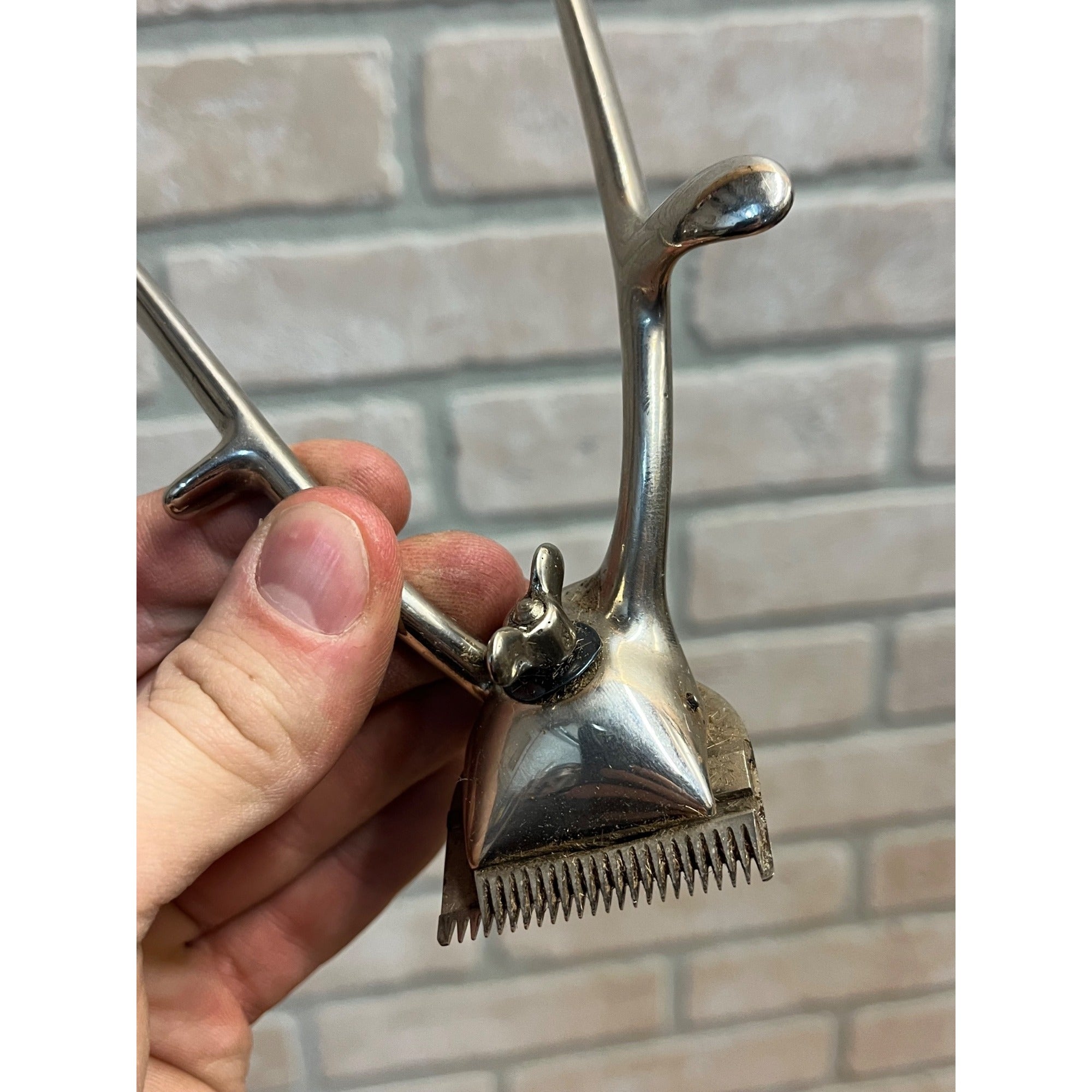 Vintage 1930s Neck-R Hair Clipper Barber Hand Held w/ Original Box - USA