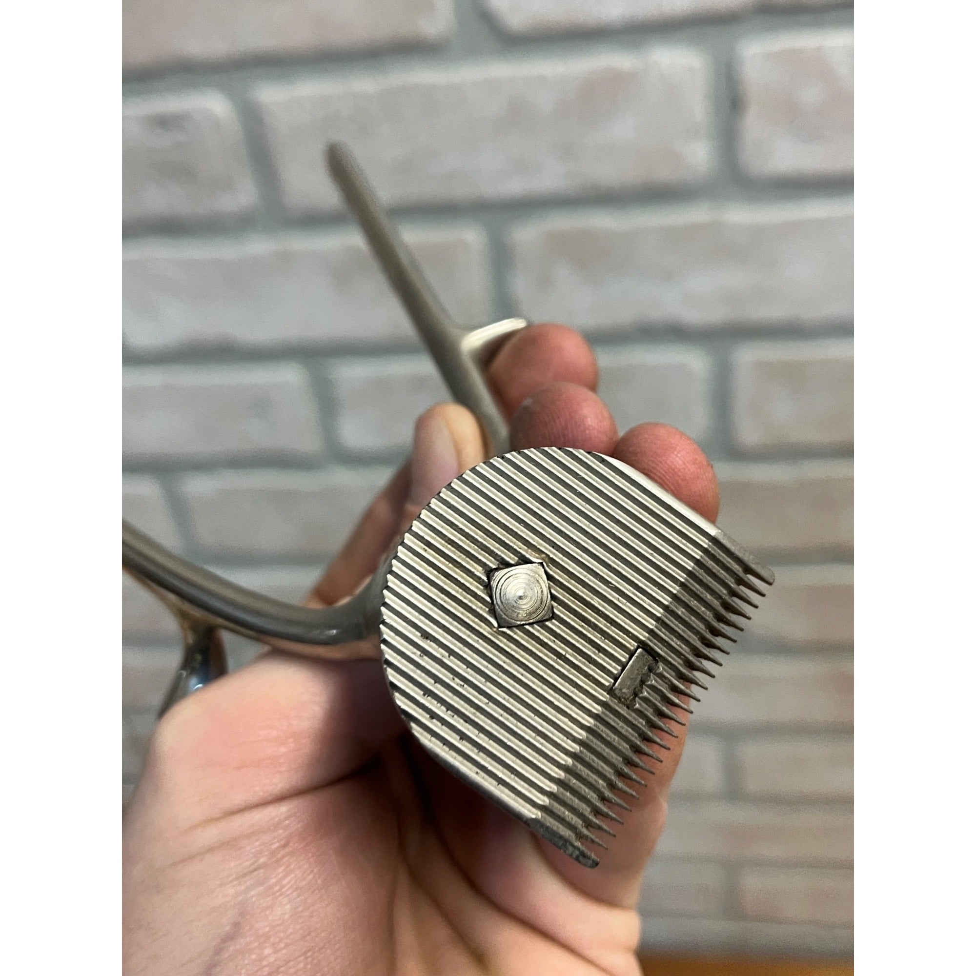 Vintage 1930s Neck-R Hair Clipper Barber Hand Held w/ Original Box - USA