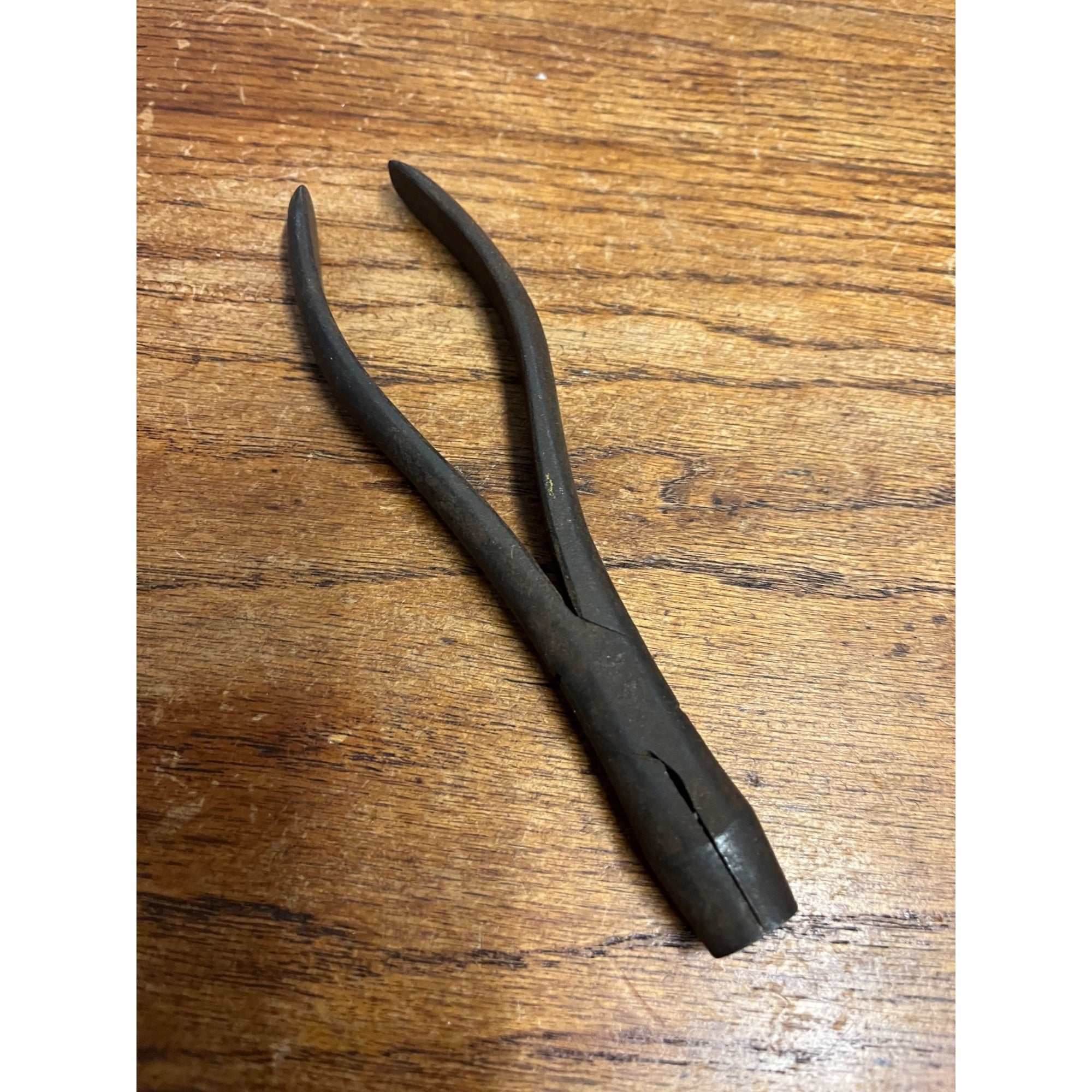 Vintage Unusual Uncommon C.S. Osborne 6 1/2" Square Nut Pliers Tool