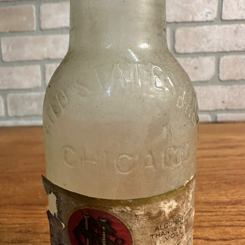 Chicago Club United States Brewing Co. Company Beer Bottle Partial Label