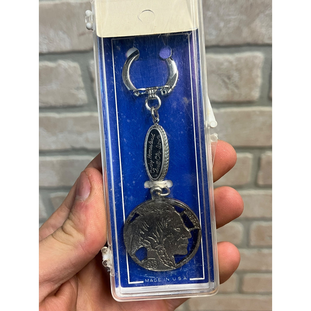 Vintage Buffalo Bill William Cody Homestead Scott City Iowa Keychain Indian