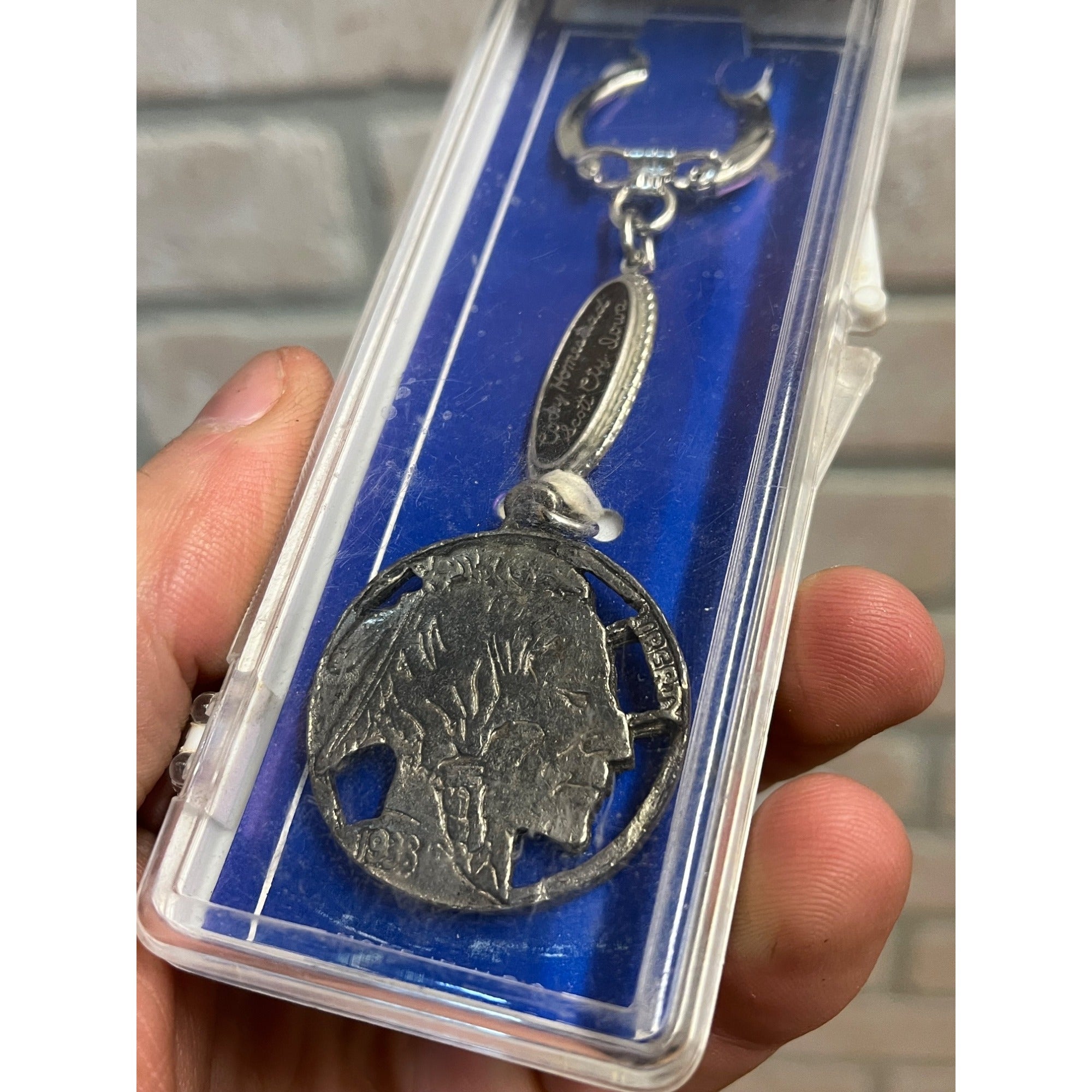 Vintage Buffalo Bill William Cody Homestead Scott City Iowa Keychain Indian