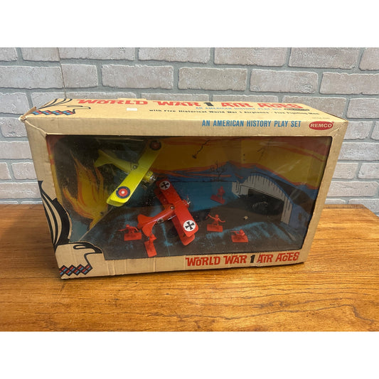 Vintage 1965 Remco World War 1 Air Aces American History Toy Playset w/ Box