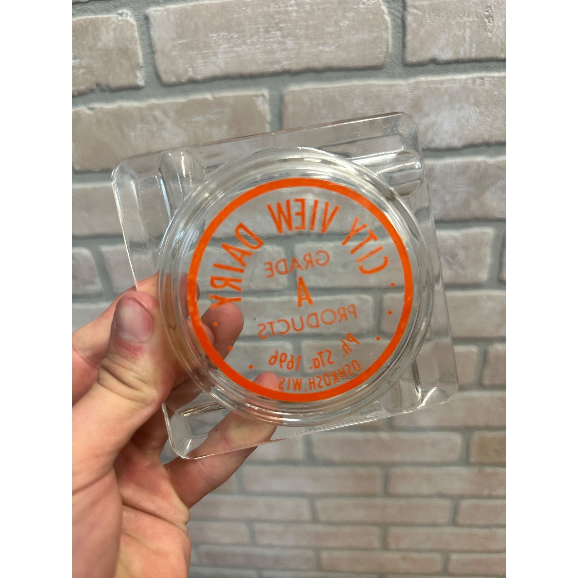 Vintage City View Dairy Oshkosh Wisconsin Glass Advertising Ashtray WI Wis