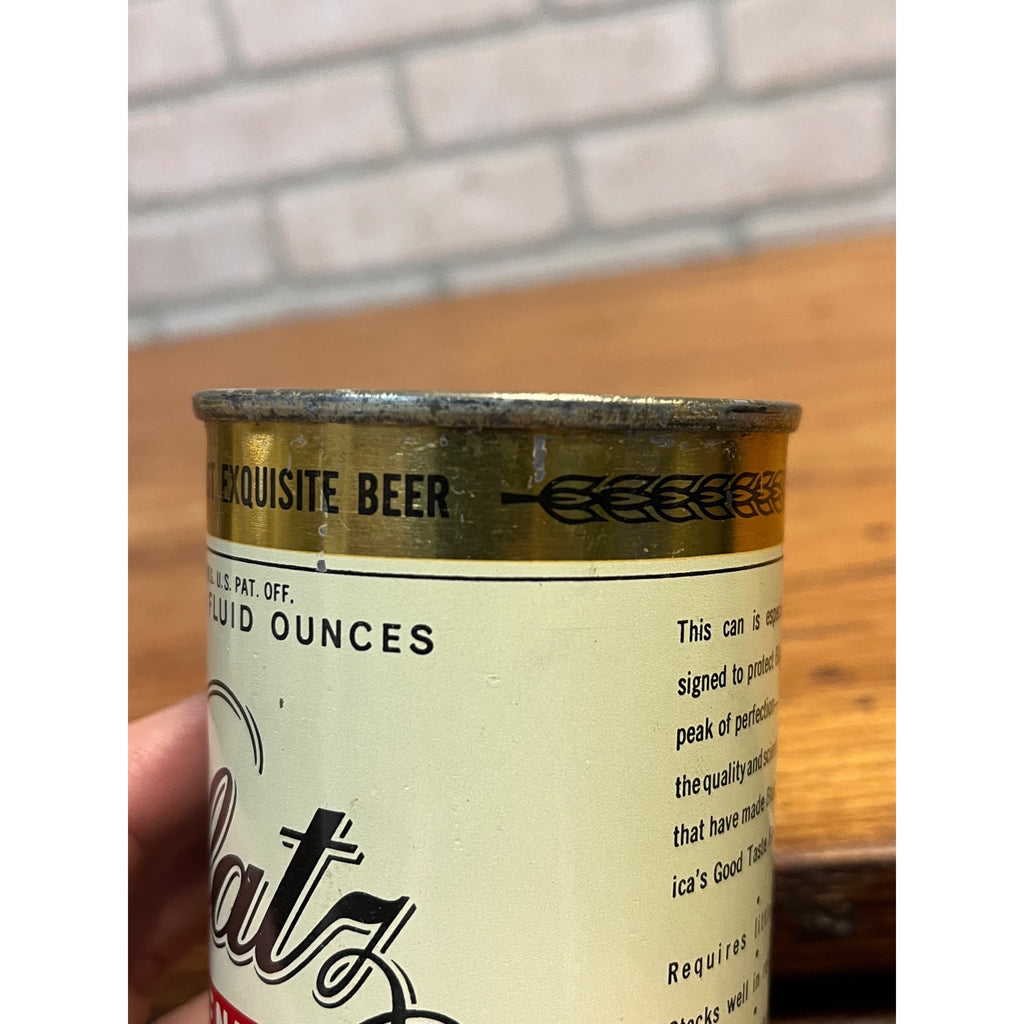NEAR MINT Blatz Pilsner Beer Flat Top Can Milwaukee 1945 - Near Mint