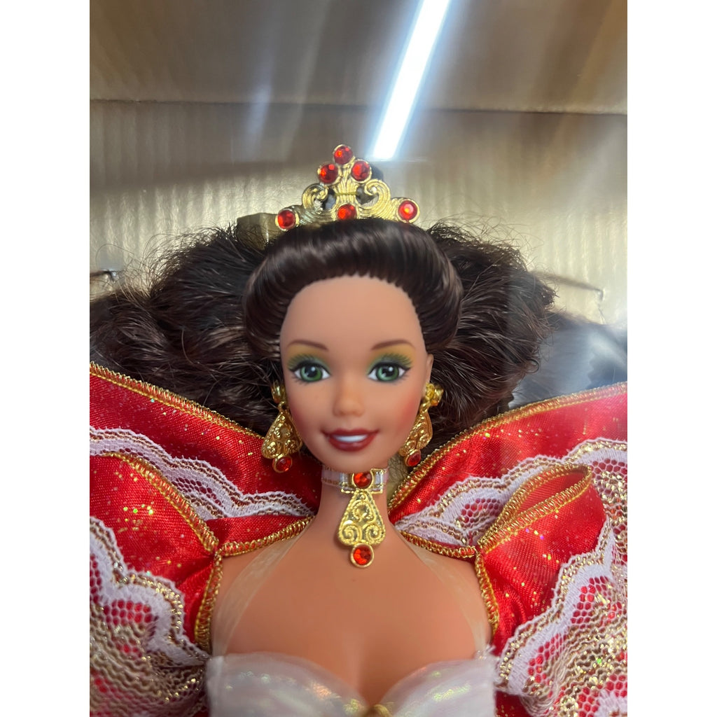 RARE 1997 Misprint Green Eyes Holiday Barbie Happy Holidays Gold Special Edition