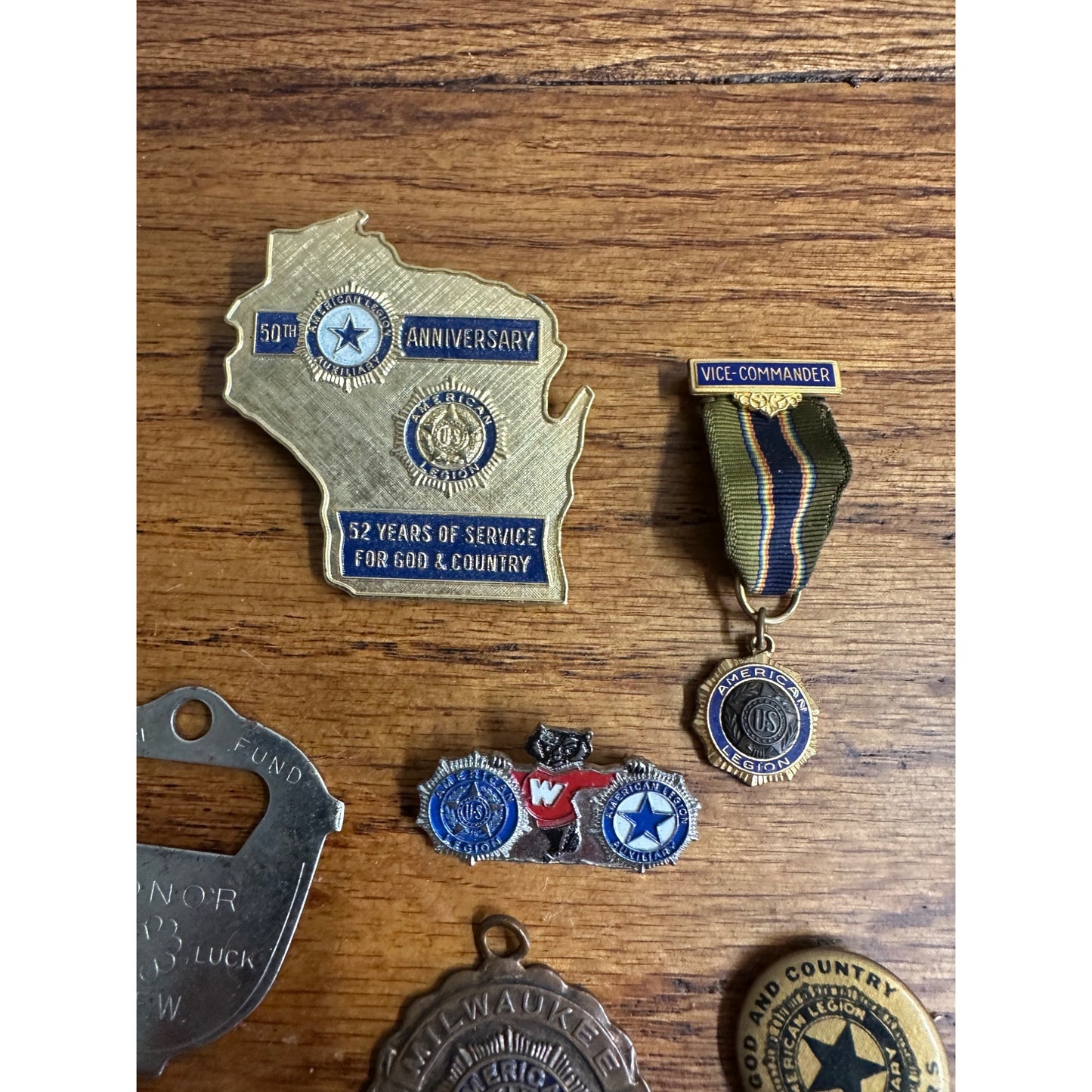 Vintage American Legion Wisconsin Veterans Medals & Pins Lot Convention