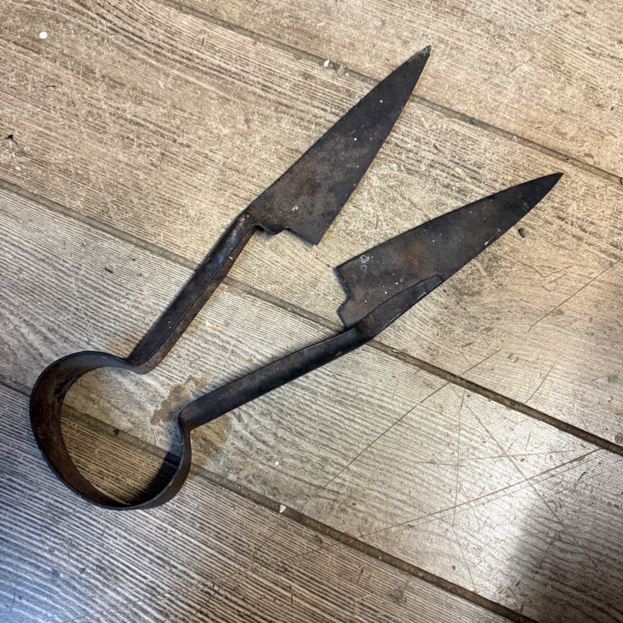 Antique Primitive Sheep Shears Farm Tool Wall Decor