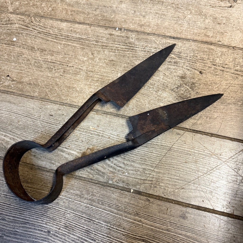 Antique Primitive Sheep Shears Farm Tool Wall Decor