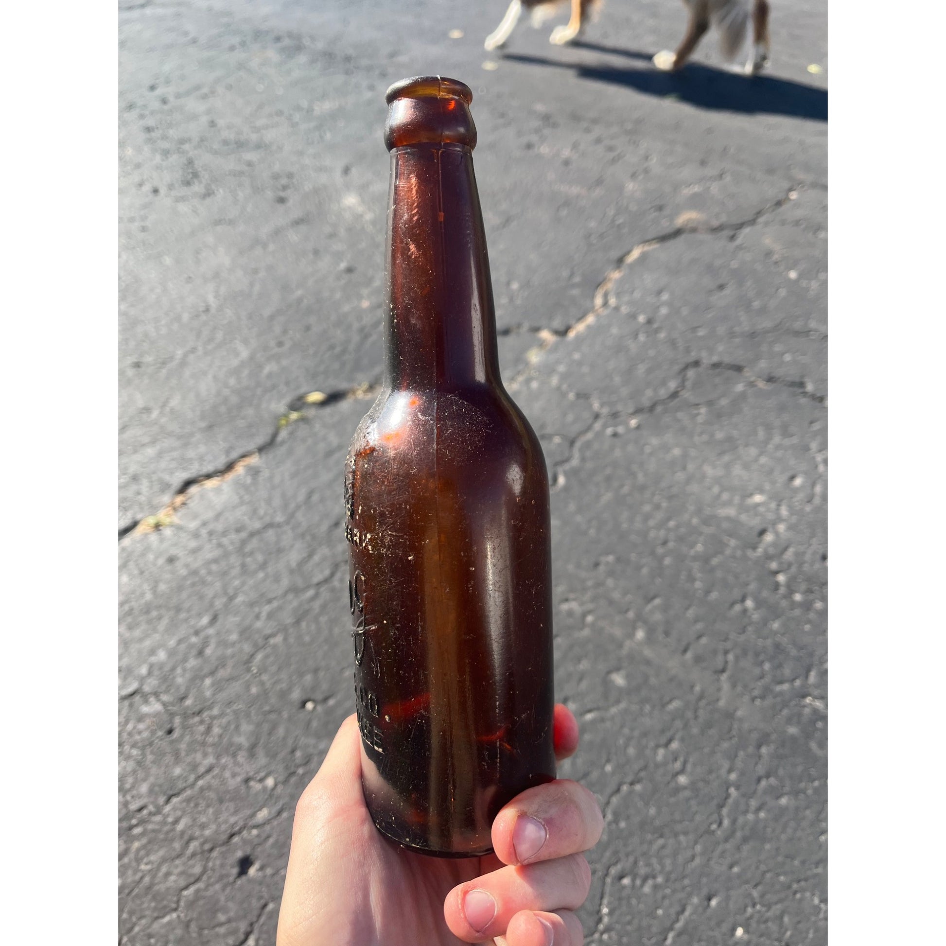 Vintage Jung Brewing Co. Pre-Prohibition Amber Embossed Beer Bottle Milwaukee WI