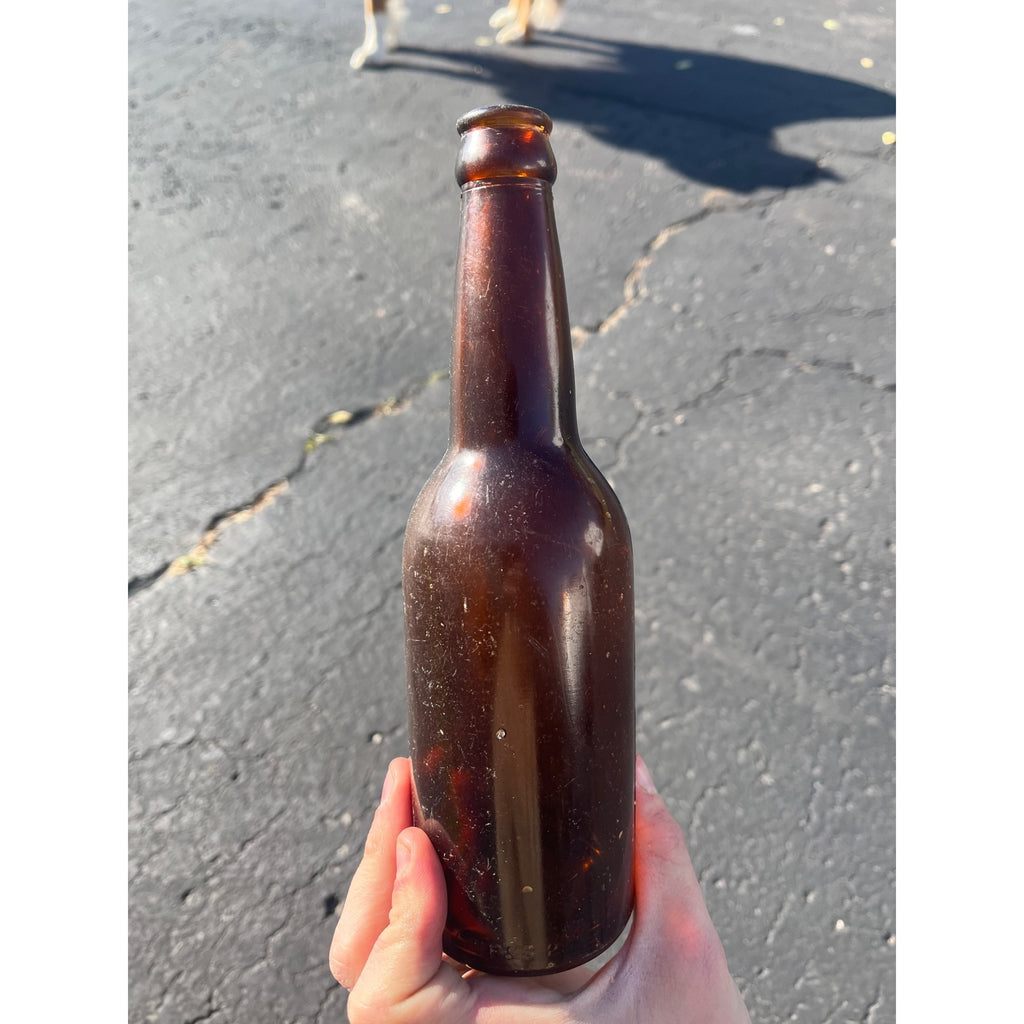 Vintage Jung Brewing Co. Pre-Prohibition Amber Embossed Beer Bottle Milwaukee WI