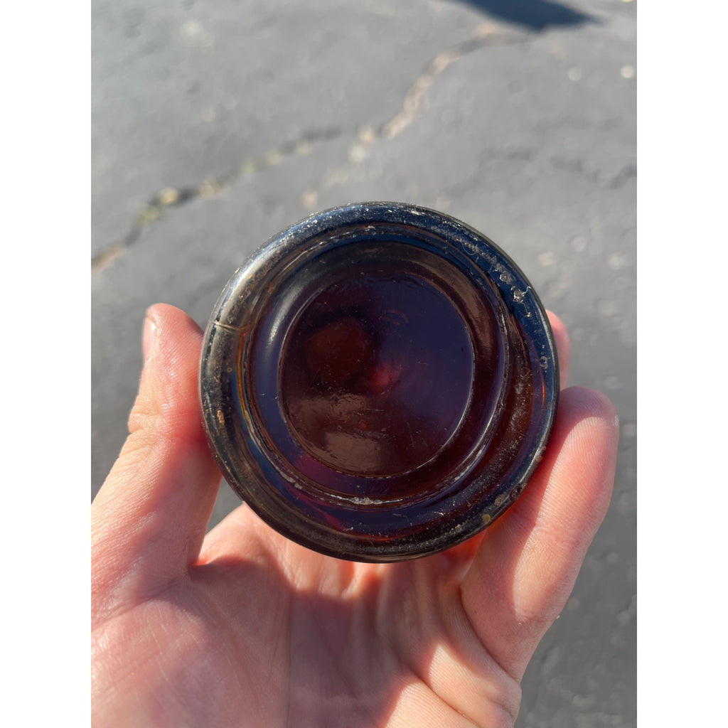 Vintage Jung Brewing Co. Pre-Prohibition Amber Embossed Beer Bottle Milwaukee WI