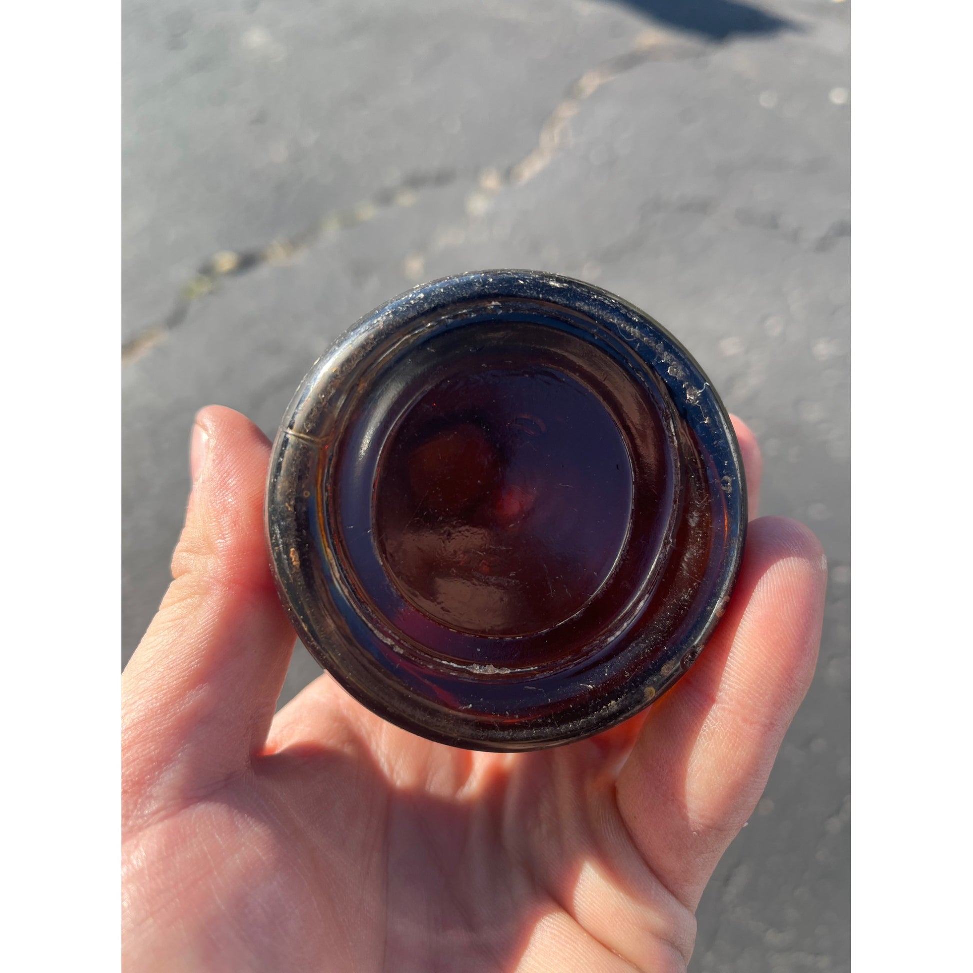 Vintage Jung Brewing Co. Pre-Prohibition Amber Embossed Beer Bottle Milwaukee WI